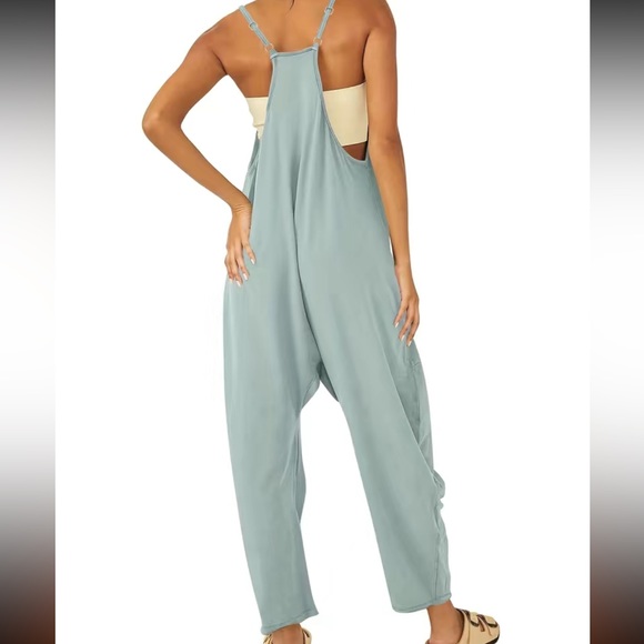 Sleeveless Jumpsuit in Seafoam Fog - 2261309
